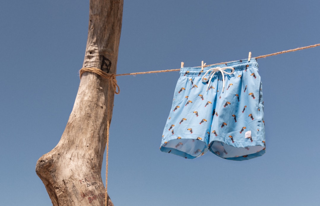 There are so many simple ways you can do to make your clothes last longer. Here are our favorite tips!